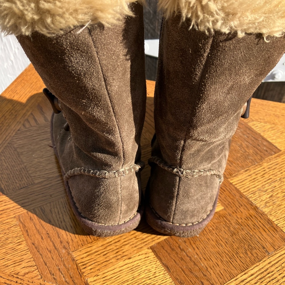Women’s Earth Spirit suede outdoor boots. Size 7 - Picture 4 of 6